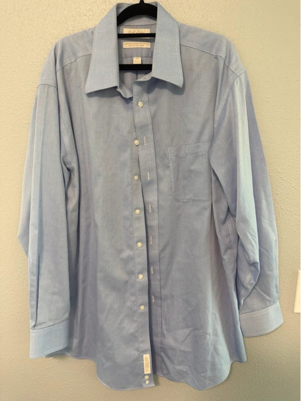 Gold Label Roundtree & York Blue Dress Shirt – 16½ / 34